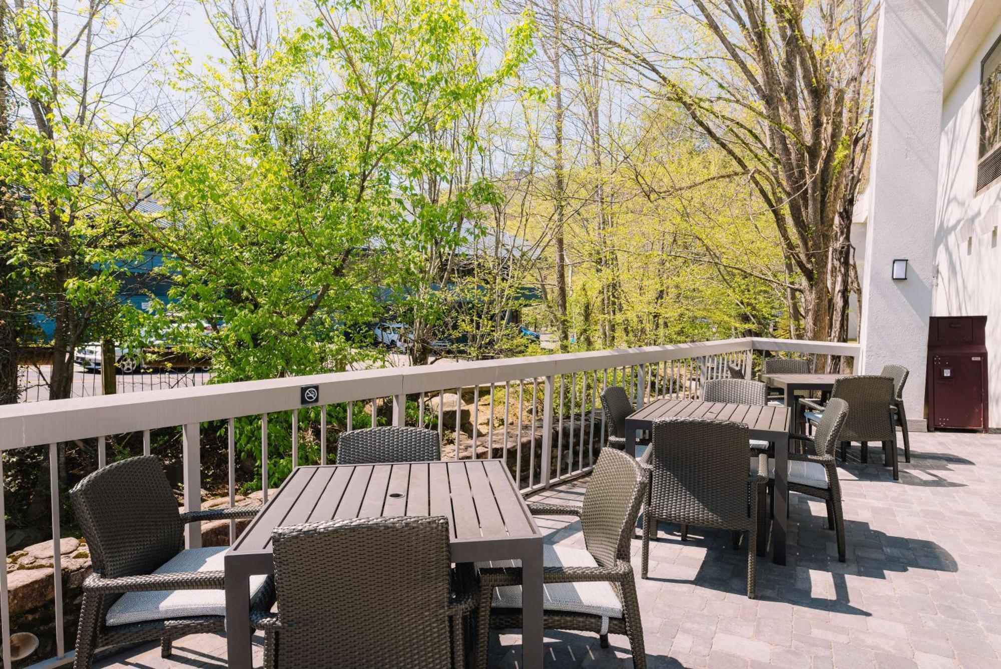 Hampton Inn Gatlinburg Exterior foto